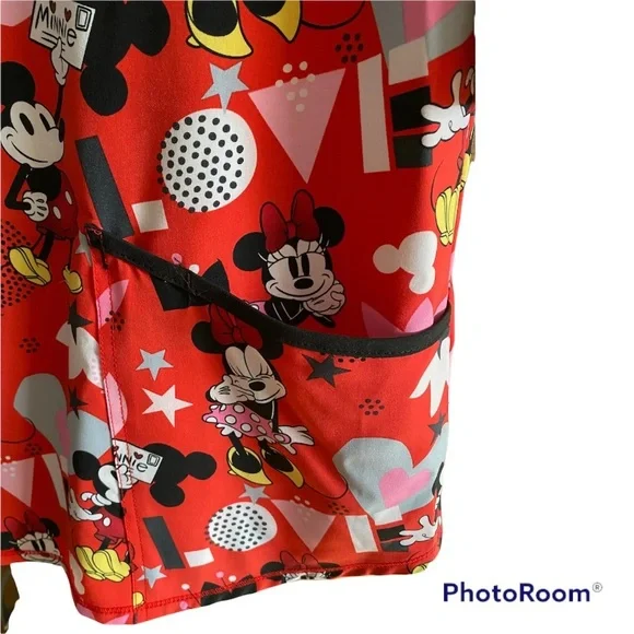 Valentine's Scrub V Neck Disney Top - Size Small Nurse Medical Dental Veterinary - Picture 7 of 9